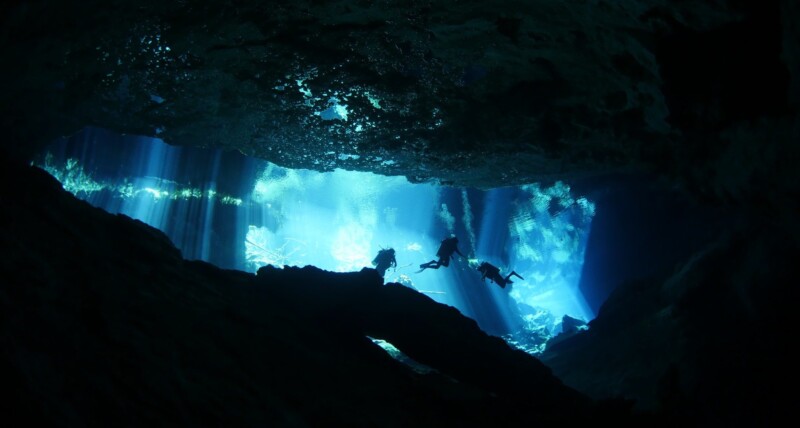 scuba-in-cenotes-tulum-mexico